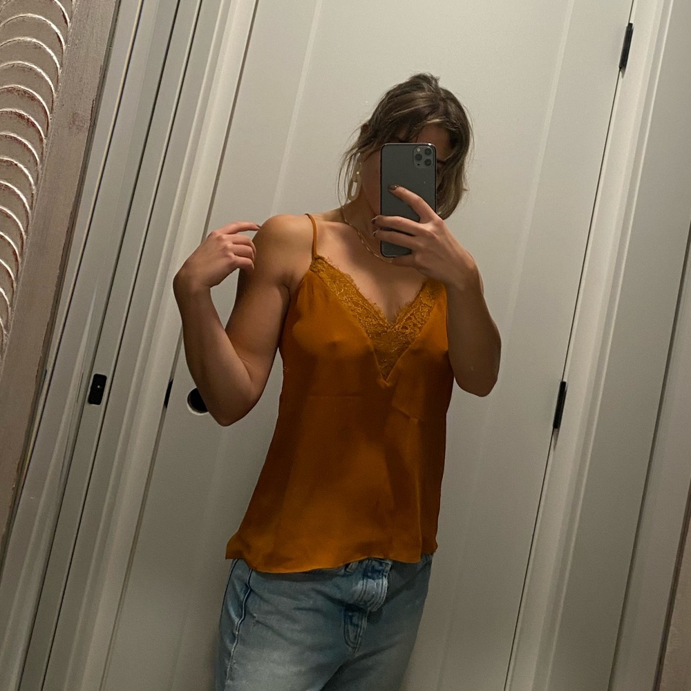 Socialite / XS / Burnt orange lace tank top